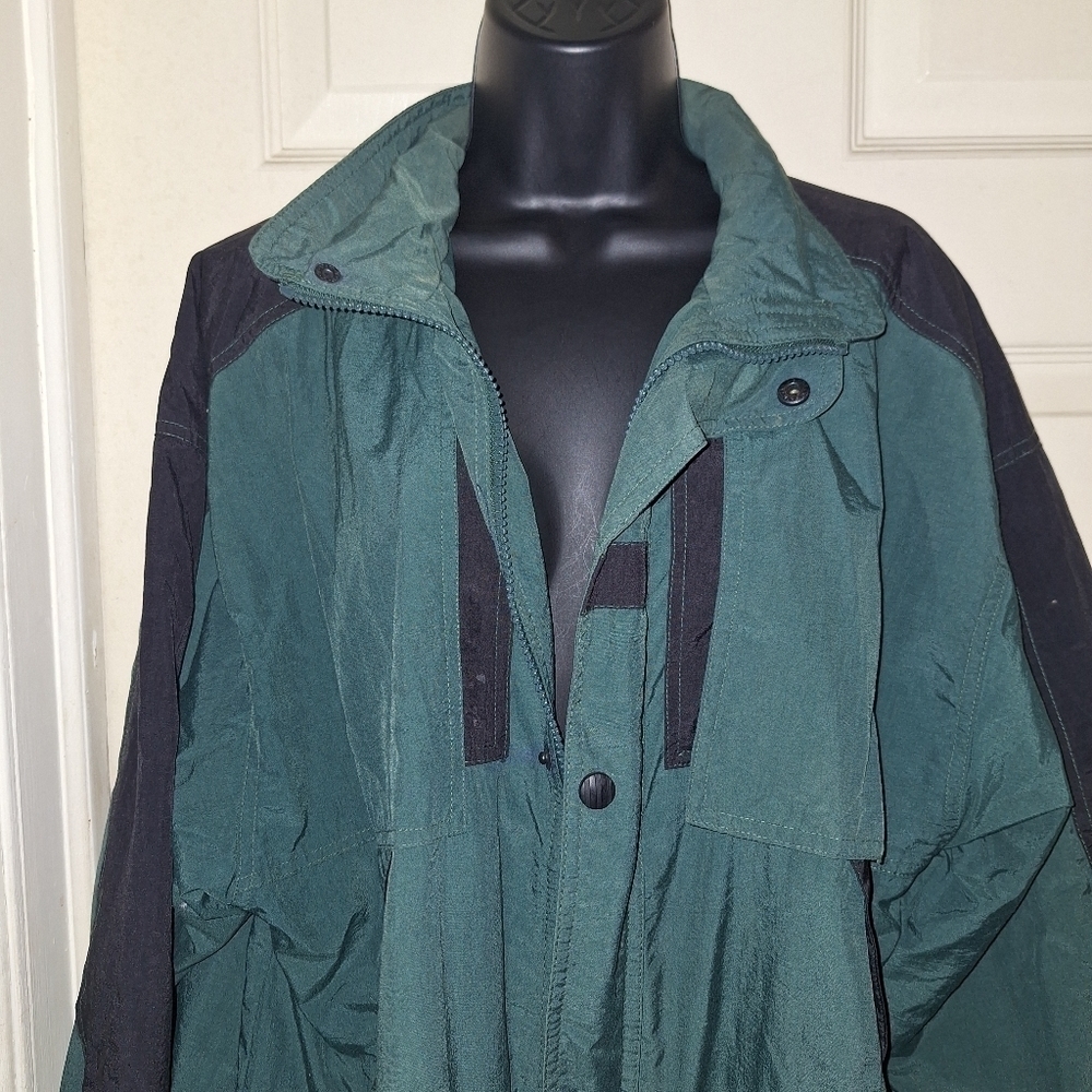 Hilton men's large jacket